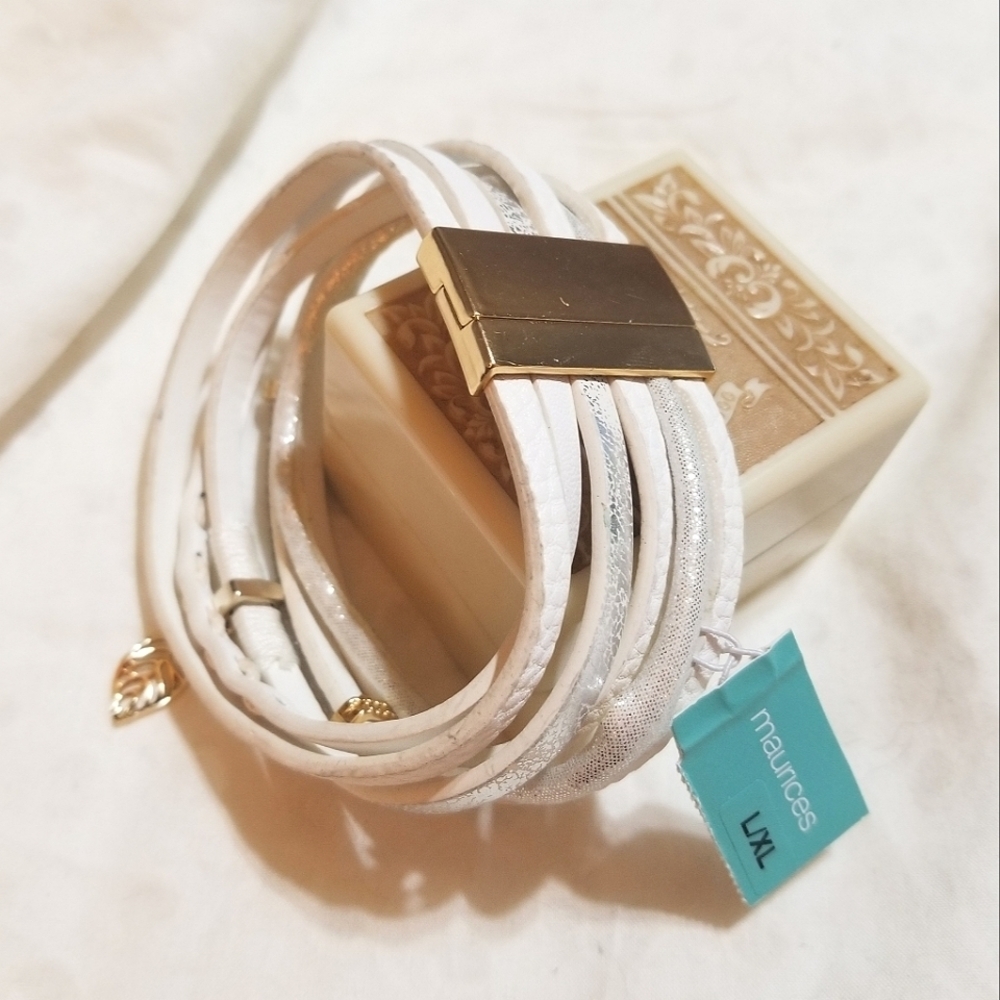 NWT Maurices Leather Rhinestone Charm Bracelet - Picture 4 of 6